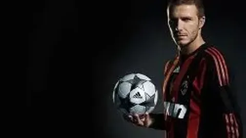 何炅刘涛金鹰奖同台深情告白，承诺未来再续主持情谊